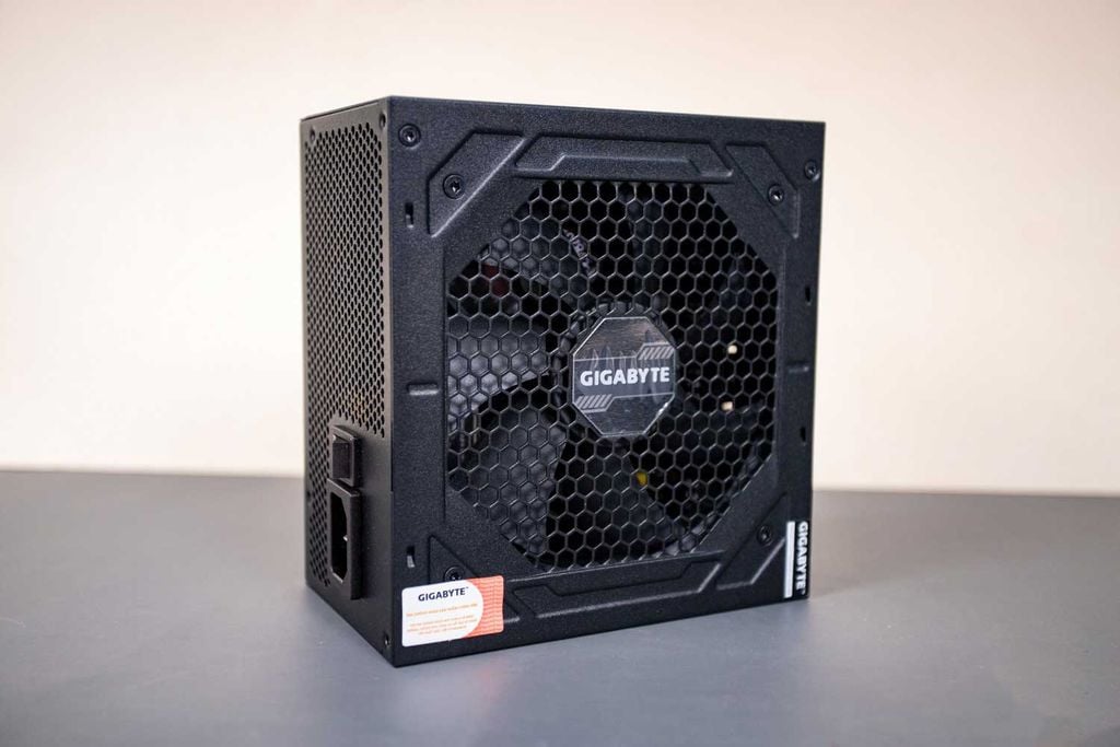 Nguồn GIGABYTE GP-P850GM 850W (80 Plus Gold, Full Modular, Màu Đen)