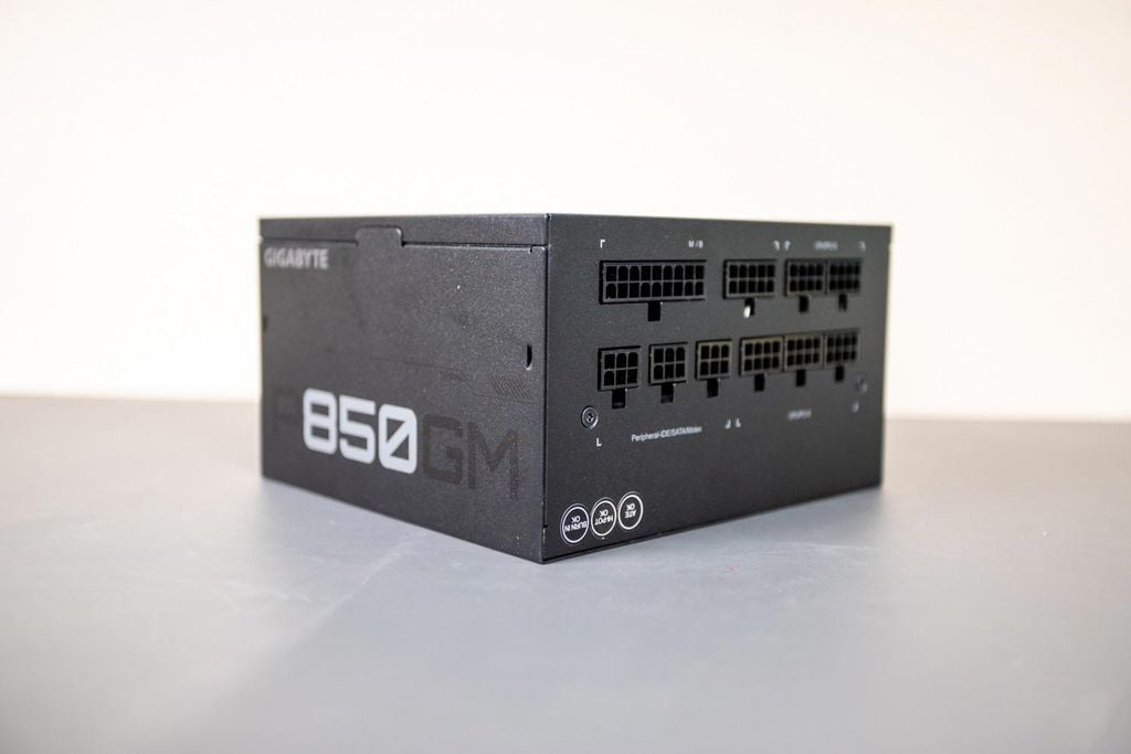 Nguồn GIGABYTE GP-P850GM 850W (80 Plus Gold, Full Modular, Màu Đen)