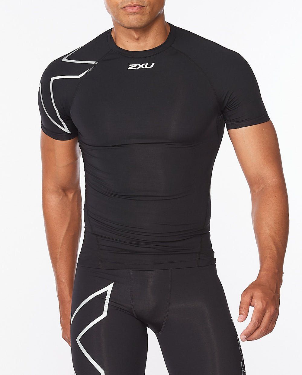 Áo Tay Ngắn Bó Cơ Nam 2XU MA6399a Core Compression - Đen