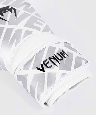  Găng Tay Venum Contender 1.5 XT Boxing Gloves - White/Silver 
