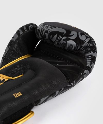  Găng Tay Venum x Ilia Topuria Unmatched Boxing Gloves - Black/Gold 