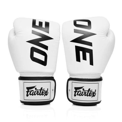  Găng Boxing ONE x FAIRTEX TIGHT-FIT BOXING GLOVE 