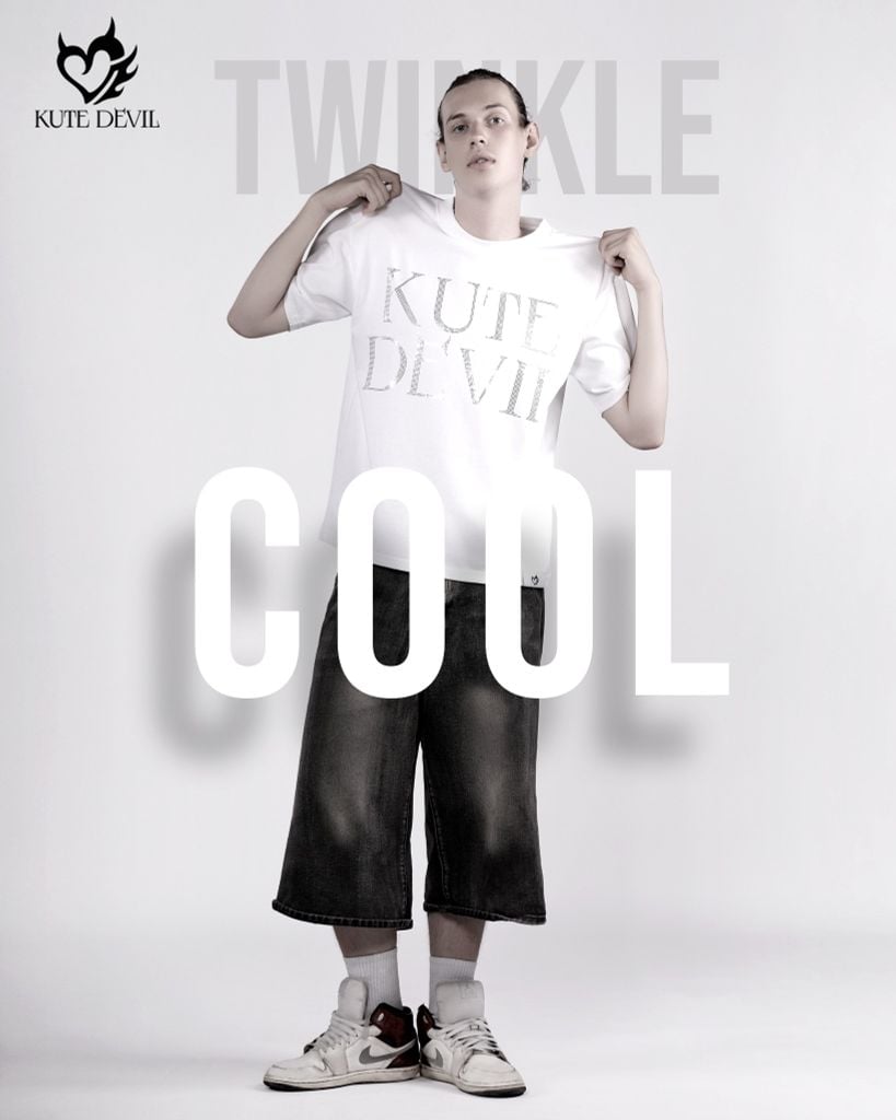 Áo Thun Kute Devil - Twinkle Cool - Màu Trắng (Unisex)