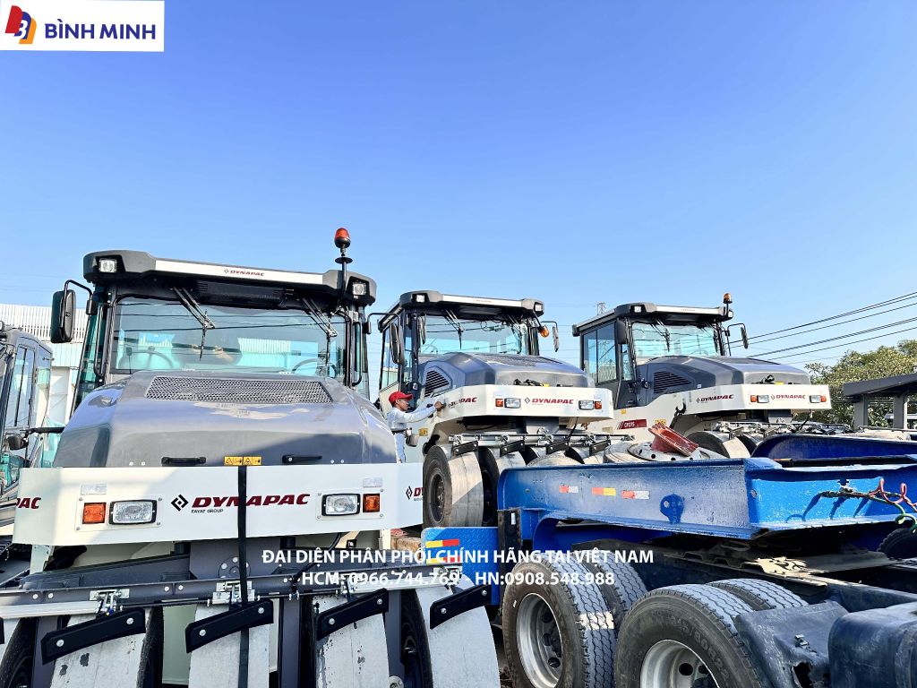 XE LU TĨNH DYNAPAC 9 BÁNH LỐP CP275