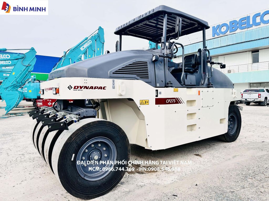 XE LU TĨNH DYNAPAC 9 BÁNH LỐP CP275
