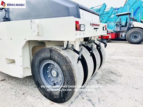 XE LU TĨNH DYNAPAC 9 BÁNH LỐP CP275