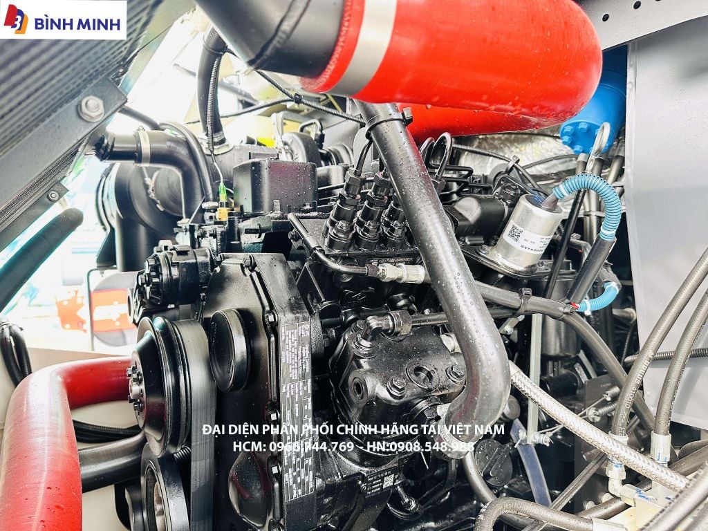 XE LU TĨNH DYNAPAC 9 BÁNH LỐP CP275