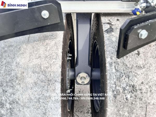  XE LU TĨNH DYNAPAC 9 BÁNH LỐP CP275 