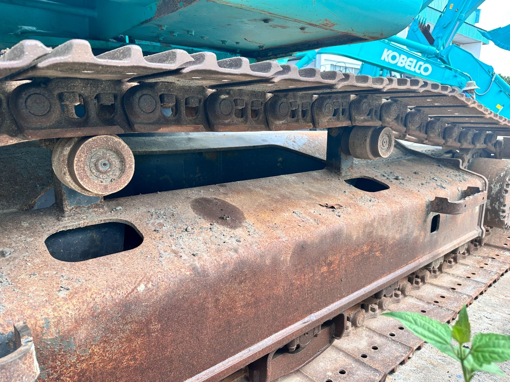  MÁY ĐÀO BÁNH XÍCH KOBELCO SK200-9 - 2014 