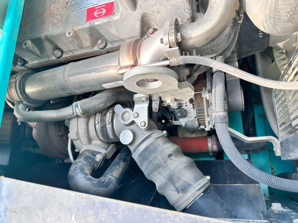 Máy xúc đào Kobelco SK200-9 Năm sx 2014 7xxx giờ