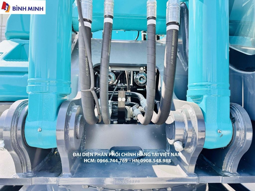 MÁY XÚC ĐÀO KOBELCO SK200-10
