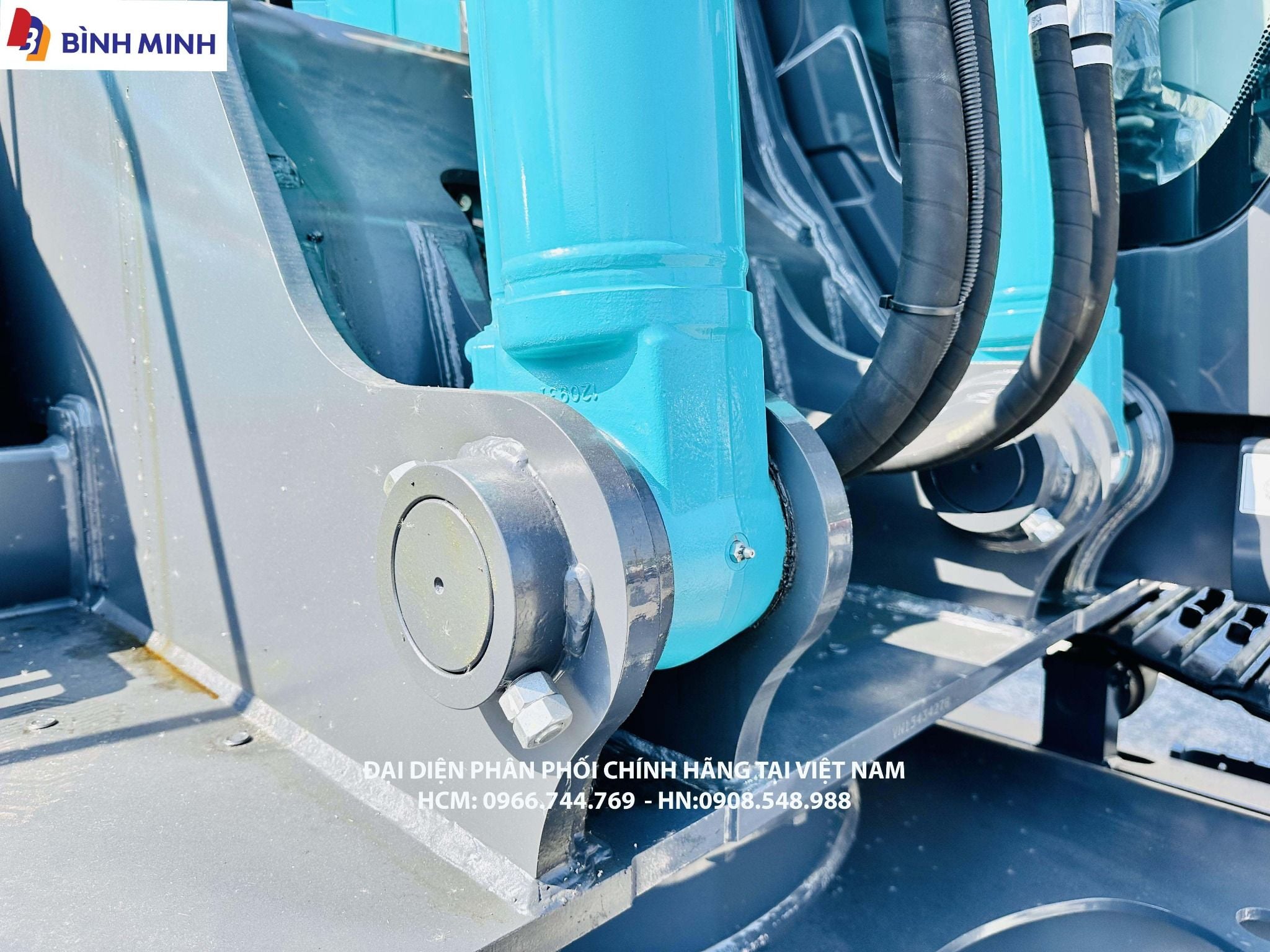  MÁY ĐÀO BÁNH XÍCH KOBELCO SK200-10 