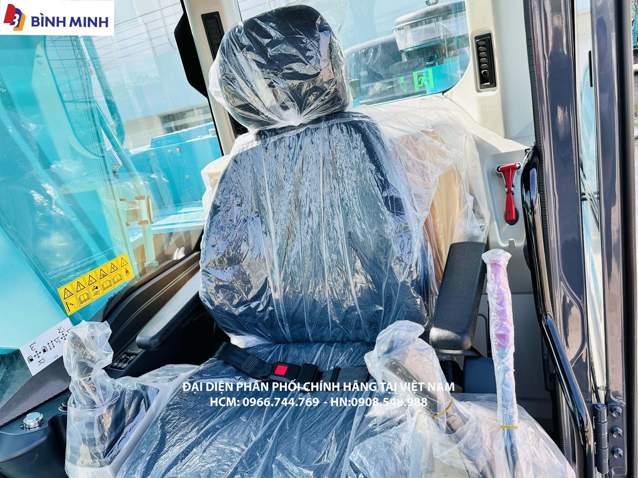  MÁY ĐÀO BÁNH XÍCH KOBELCO SK200-10 