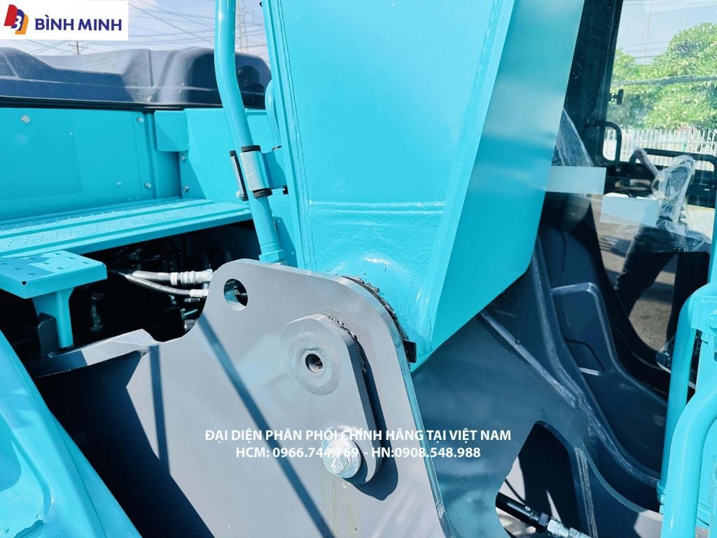 MÁY XÚC ĐÀO KOBELCO SK200-10