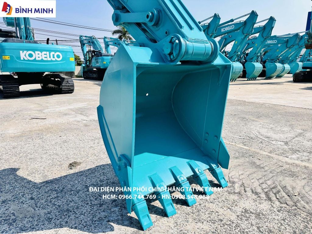 MÁY XÚC ĐÀO KOBELCO SK200-10