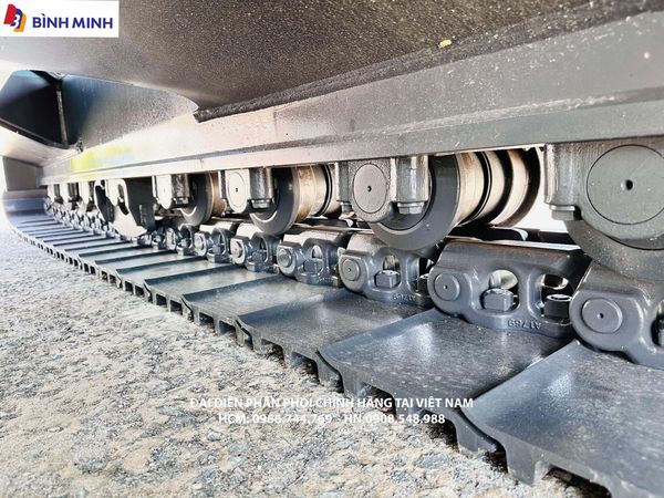  MÁY ĐÀO BÁNH XÍCH KOBELCO SK250-10 