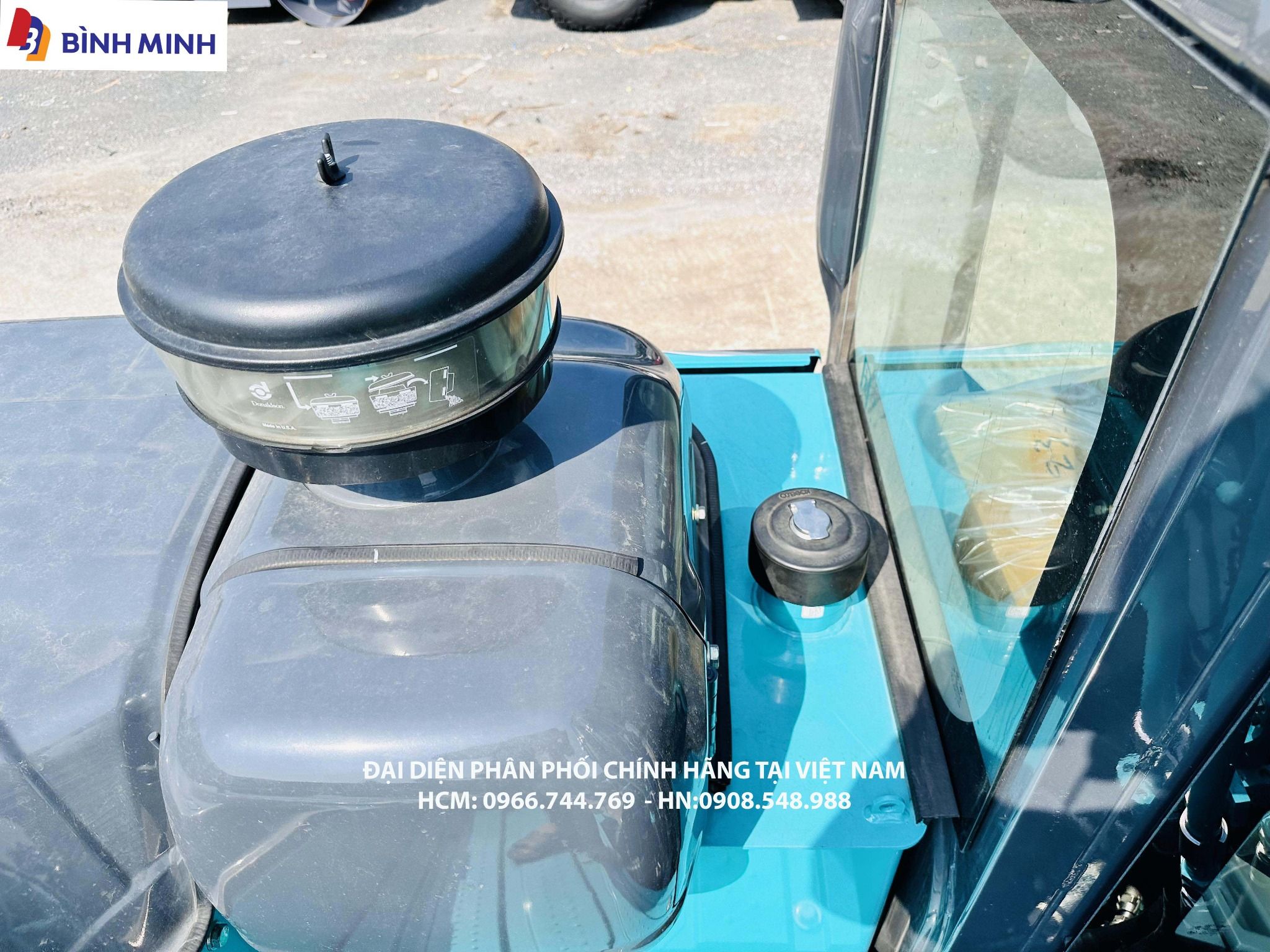  MÁY ĐÀO BÁNH XÍCH KOBELCO SK250-10 