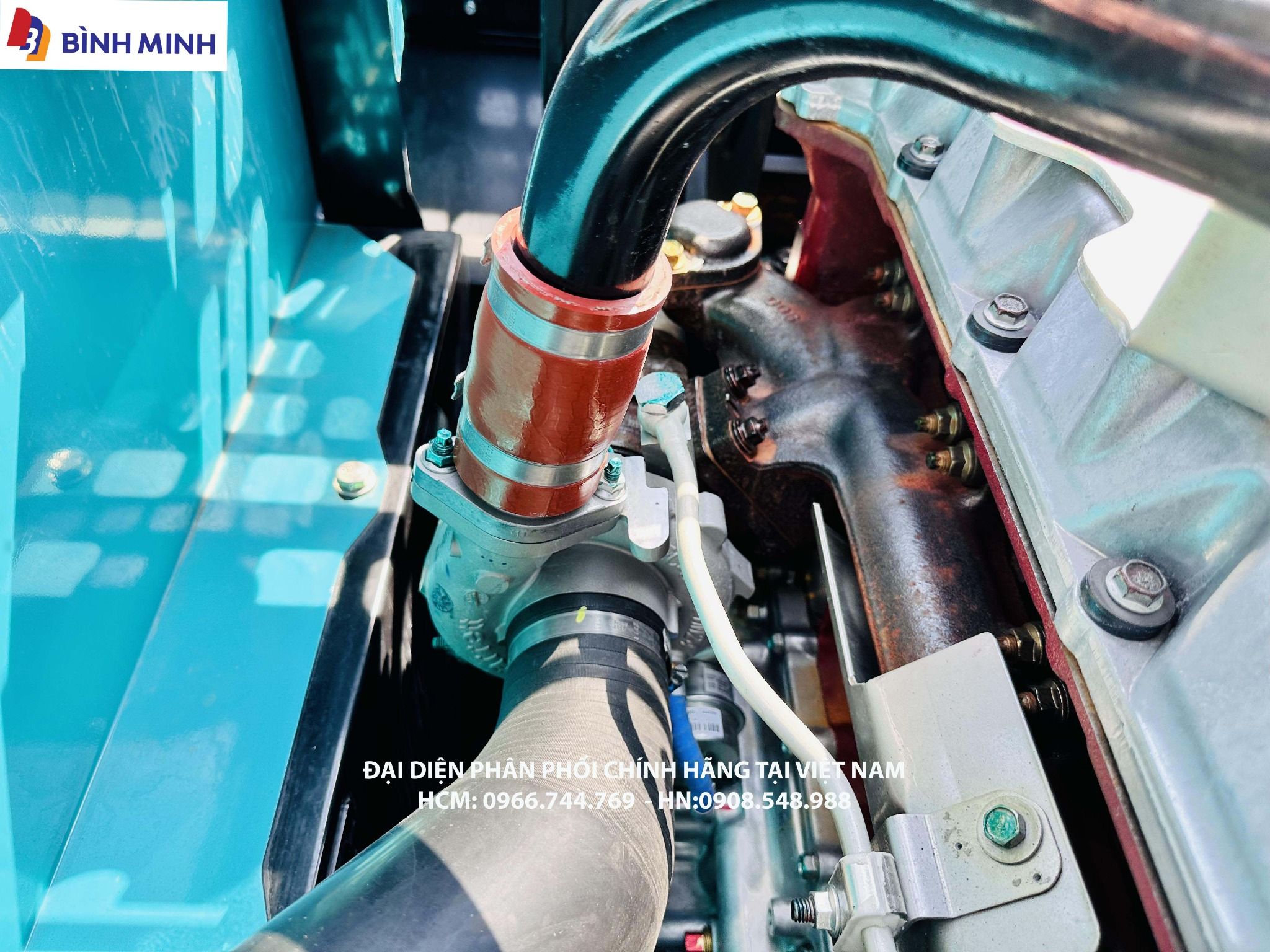  MÁY ĐÀO BÁNH XÍCH KOBELCO SK250-10 