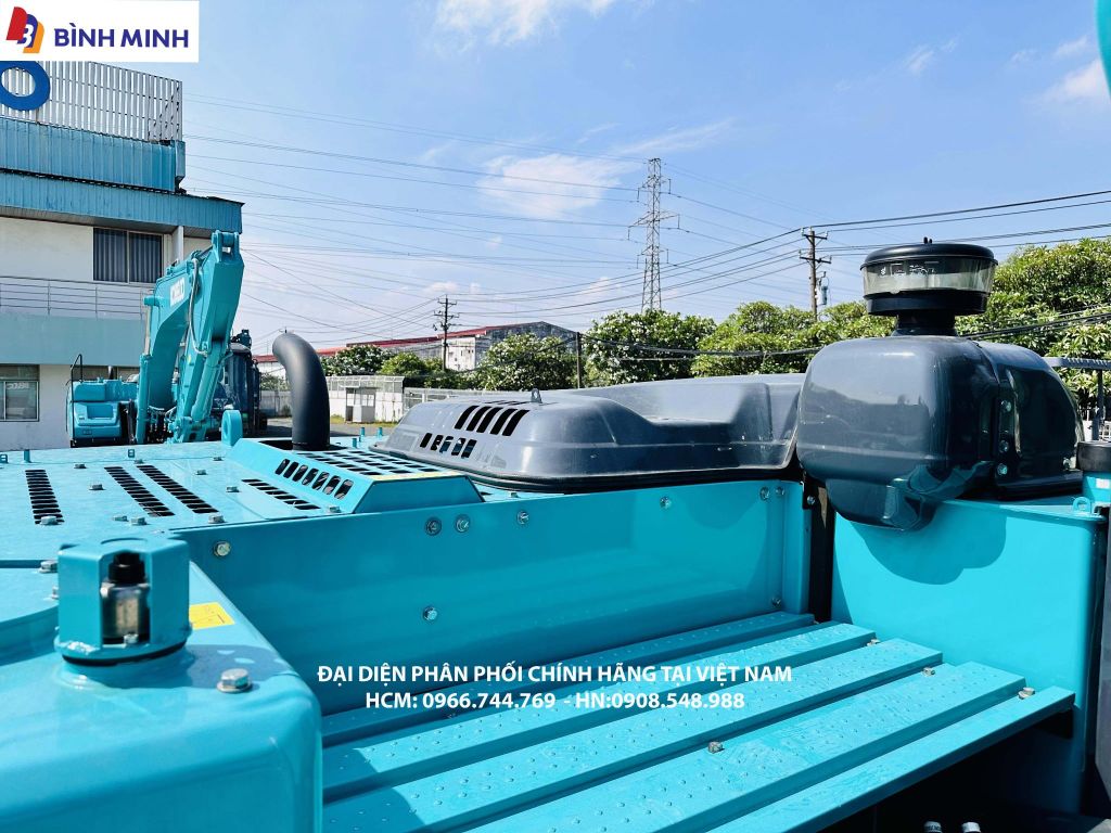MÁY ĐÀO BÁNH XÍCH KOBELCO SK250-10