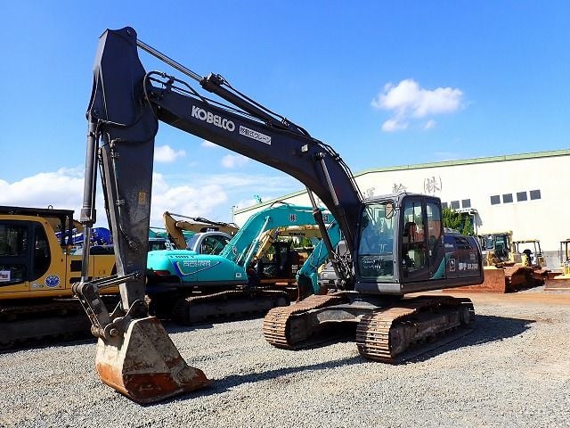 MÁY ĐÀO BÁNH XÍCH KOBELCO SK200-9 - 2015