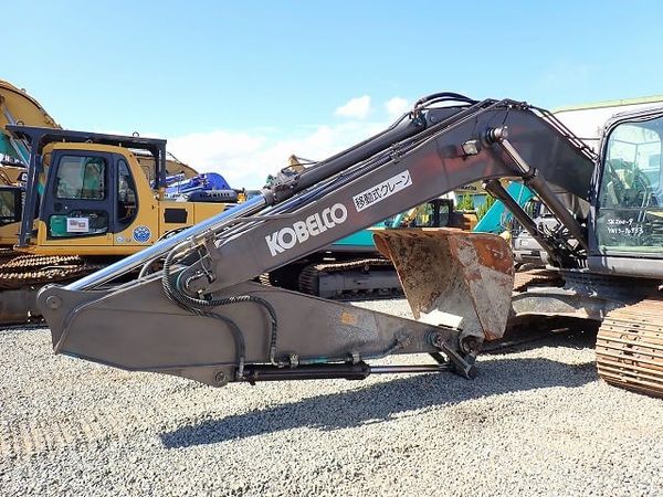  MÁY ĐÀO BÁNH XÍCH KOBELCO SK200-9 - 2015 