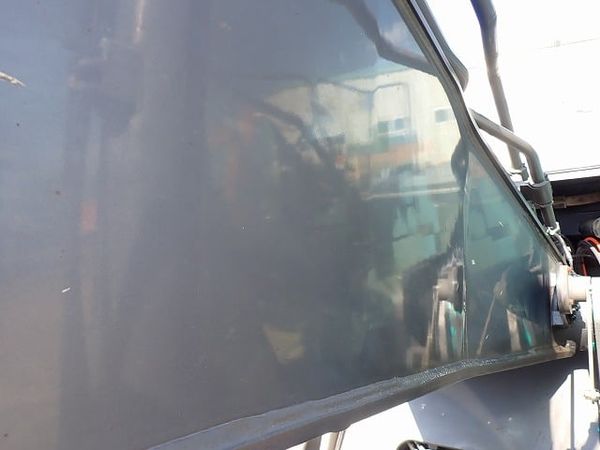  MÁY ĐÀO BÁNH XÍCH KOBELCO SK200-9 - 2015 