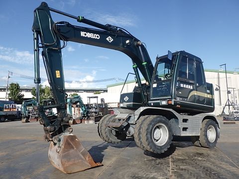 MÁY ĐÀO BÁNH LỐP KOBELCO SK125W-3 - 2008