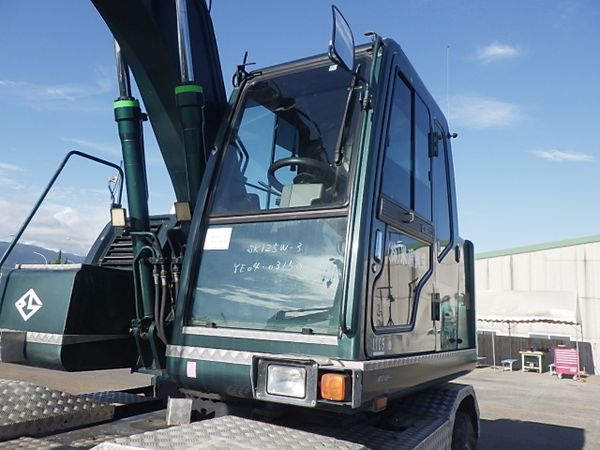  MÁY ĐÀO BÁNH LỐP KOBELCO SK125W-3 - 2008 