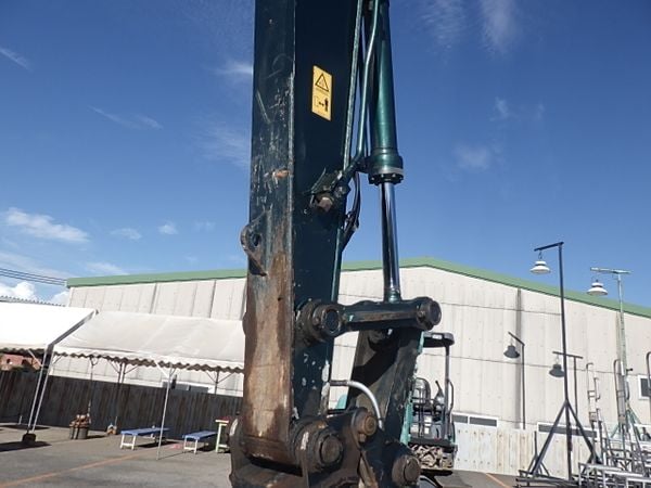  MÁY ĐÀO BÁNH LỐP KOBELCO SK125W-3 - 2008 