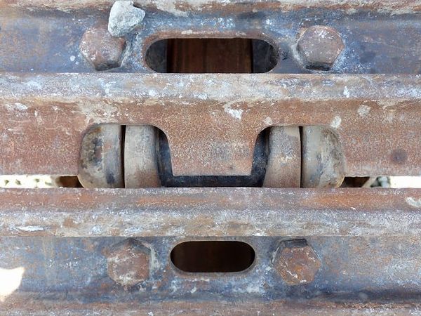  MÁY ĐÀO BÁNH XÍCH KOBELCO SK200-9 - 2015 