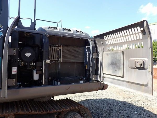  MÁY ĐÀO BÁNH XÍCH KOBELCO SK200-9 - 2015 