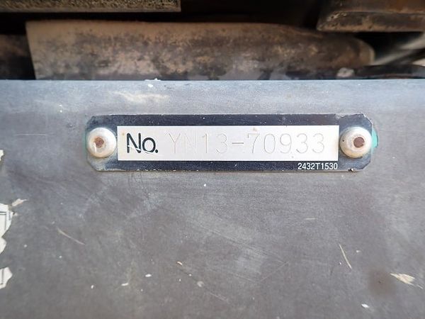  MÁY ĐÀO BÁNH XÍCH KOBELCO SK200-9 - 2015 