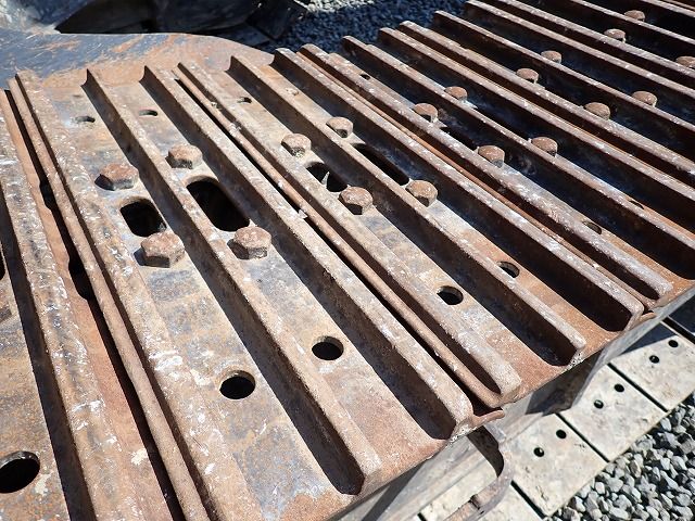  MÁY ĐÀO BÁNH XÍCH KOBELCO SK200-9 - 2015 