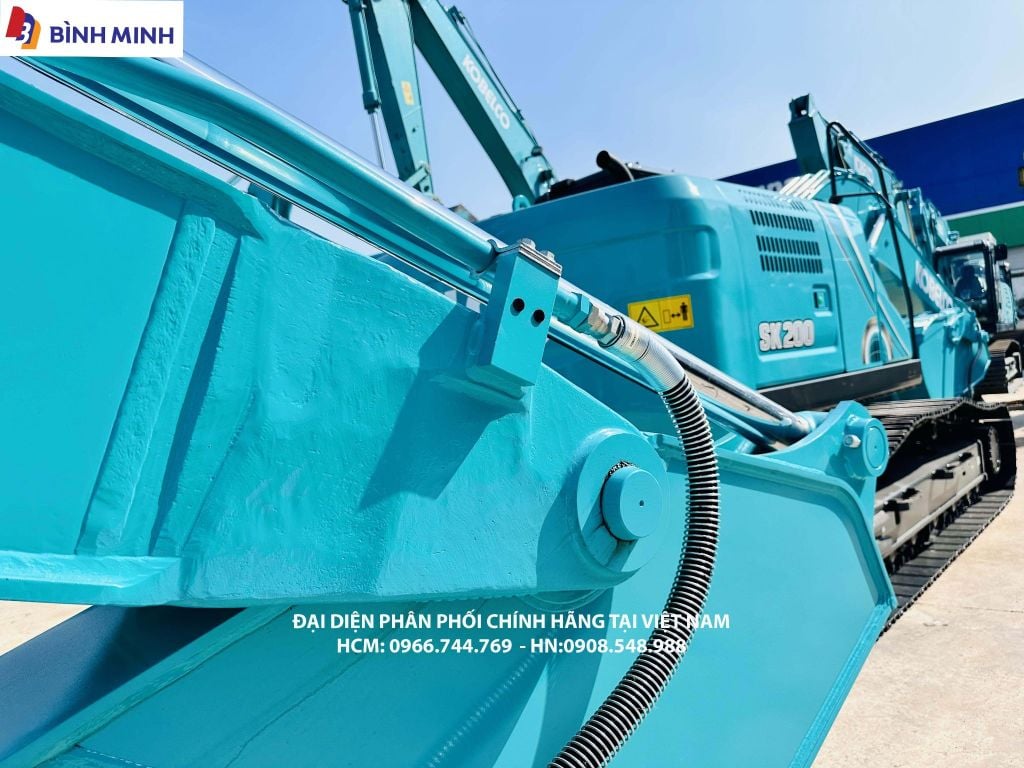 MÁY XÚC ĐÀO KOBELCO SK200-10