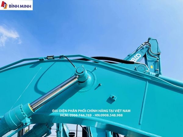  MÁY ĐÀO BÁNH XÍCH KOBELCO SK200-10 