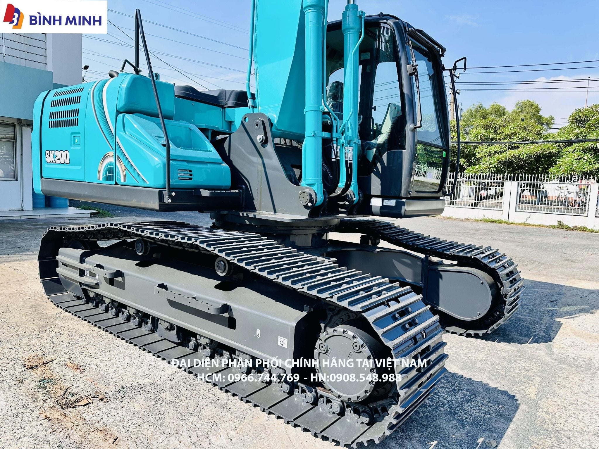  MÁY ĐÀO BÁNH XÍCH KOBELCO SK200-10 