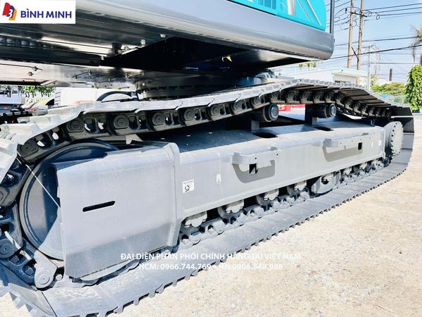  MÁY ĐÀO BÁNH XÍCH KOBELCO SK250-10 