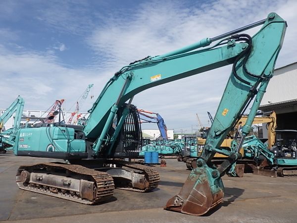  MÁY ĐÀO BÁNH XÍCH KOBELCO SK200-8 - 2013 