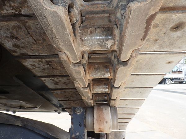  MÁY ĐÀO BÁNH XÍCH KOBELCO SK200-8 - 2013 