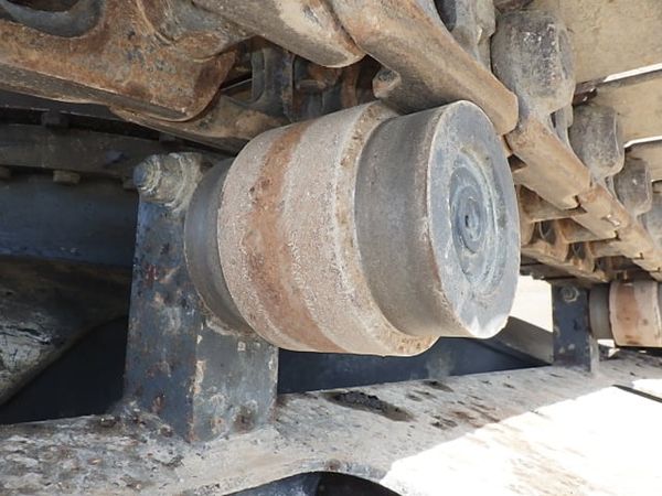  MÁY ĐÀO BÁNH XÍCH KOBELCO SK200-8 - 2013 