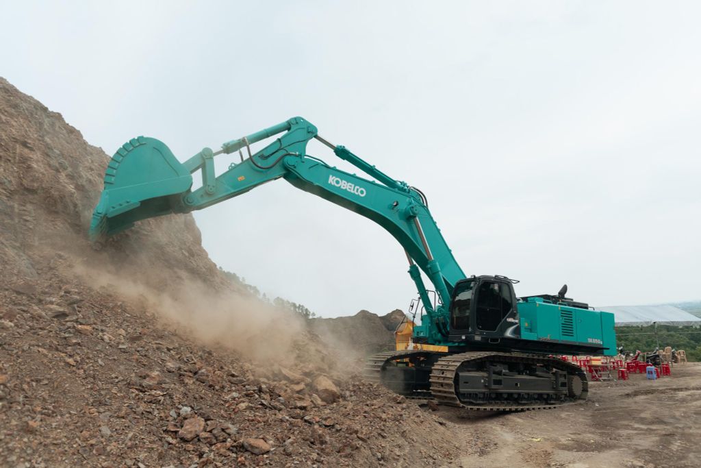 MÁY ĐÀO BÁNH XÍCH KOBELCO SK850LC-8