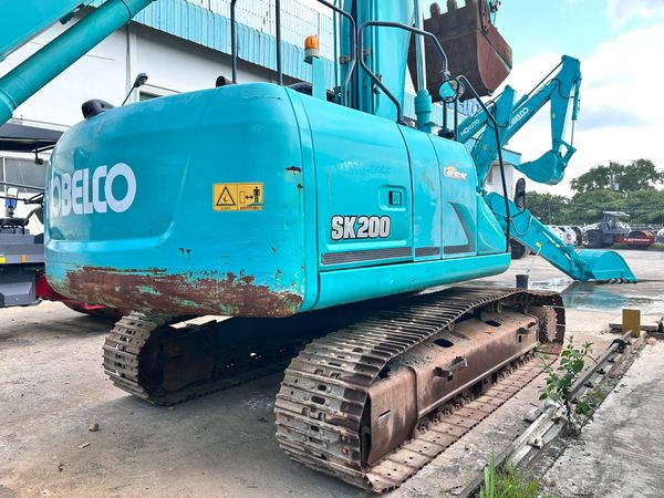  MÁY ĐÀO BÁNH XÍCH KOBELCO SK200-9 - 2014 