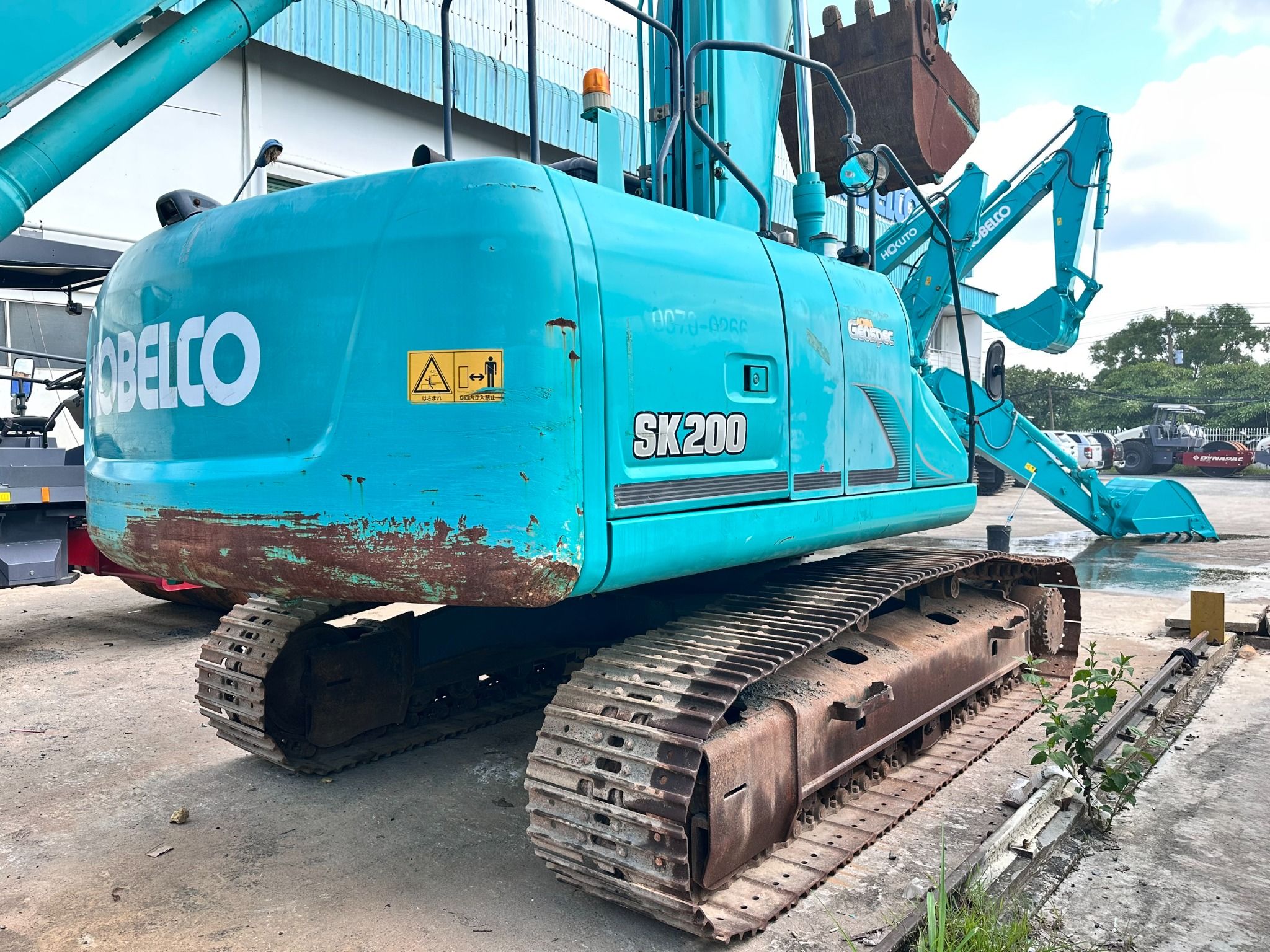  MÁY ĐÀO BÁNH XÍCH KOBELCO SK200-9 - 2014 