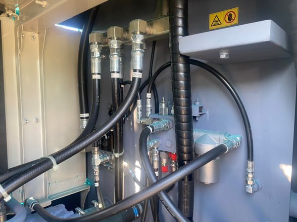  CẨU BÁNH XÍCH KOBELCO BMS800 