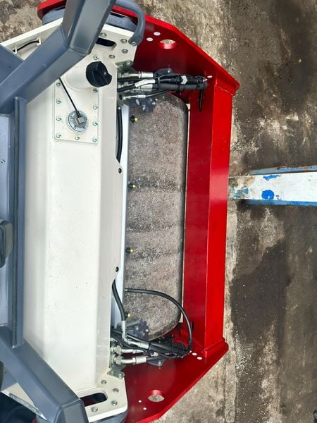  XE LU RUNG DYNAPAC HAI TRỐNG THÉP CC2200 