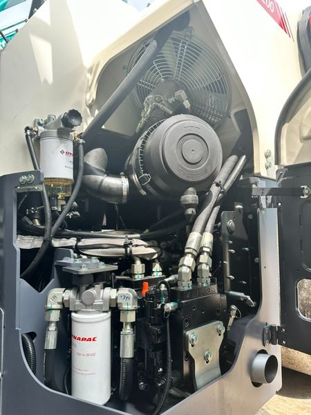  XE LU RUNG DYNAPAC HAI TRỐNG THÉP CC2200 