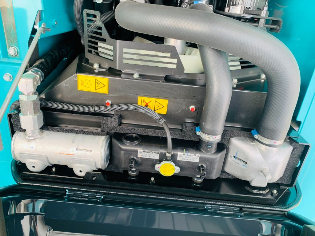 MÁY ĐÀO BÁNH XÍCH KOBELCO SK130-10
