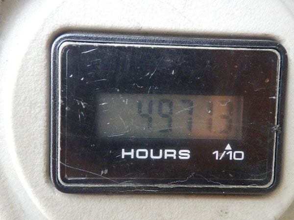  MÁY ĐÀO BÁNH XÍCH KOBELCO SK75SR-3 - 2013 