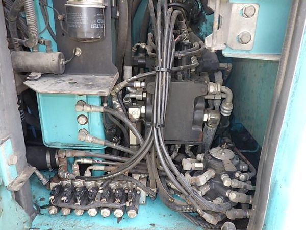  MÁY ĐÀO BÁNH XÍCH KOBELCO SK75SR-3 - 2013 