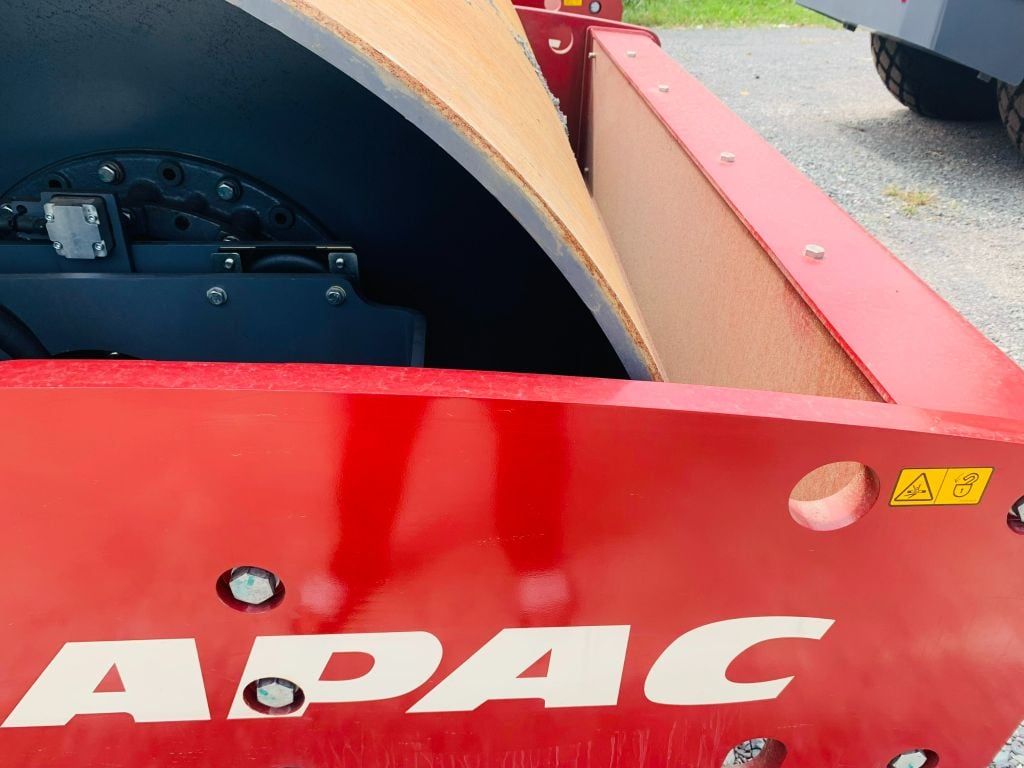 XE LU RUNG DYNAPAC TRỐNG ĐƠN CA35D